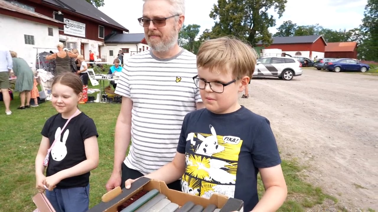 Sixten, 11, fyndade modelltåg på loppis: &ldquo;Är väldigt intresserad&rdquo;