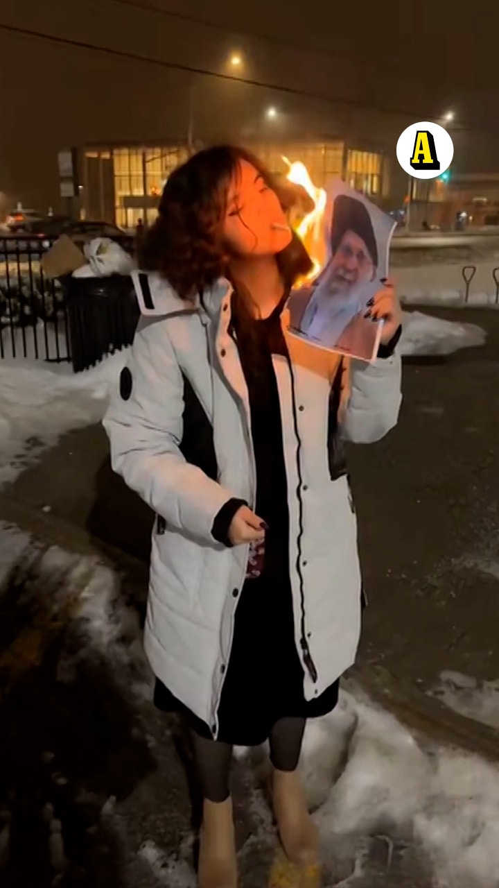 ”Cigarettflickan” blev symbol för Iranprotesterna