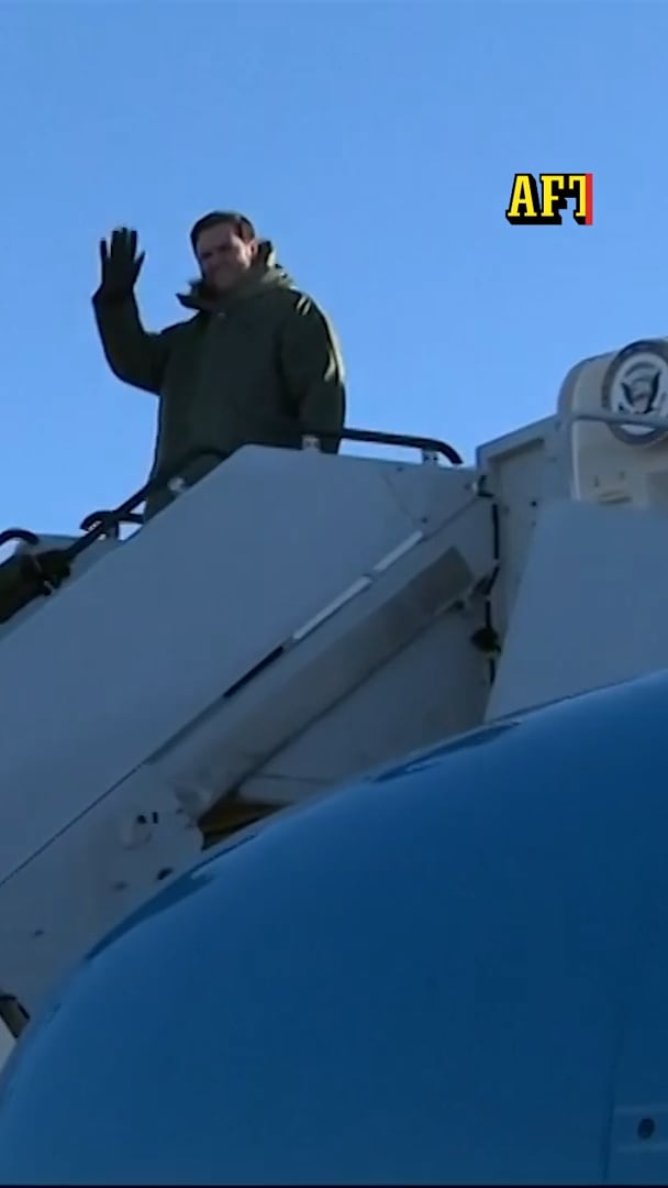 Här landar JD Vance på Grönland