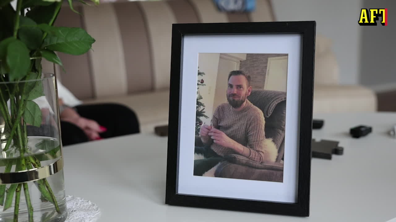 Anitas son dog – får inget svar från arbetsgivaren