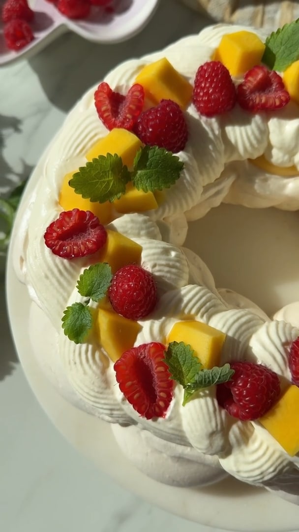Pavlova med lemoncurd