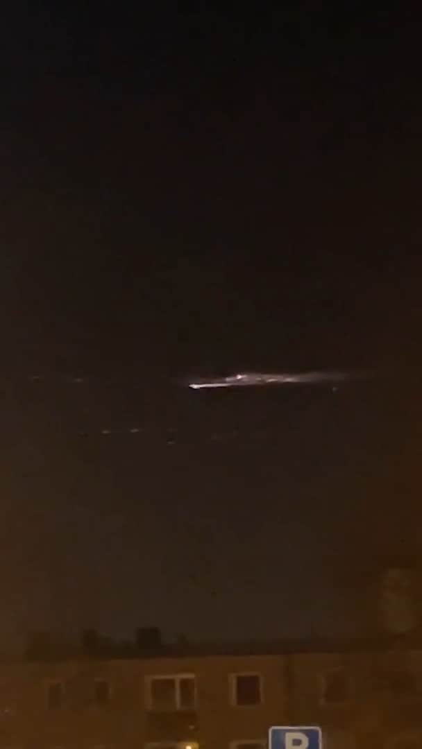 Brinnande ljussken över södra Sverige: ”Vad i helvete!”