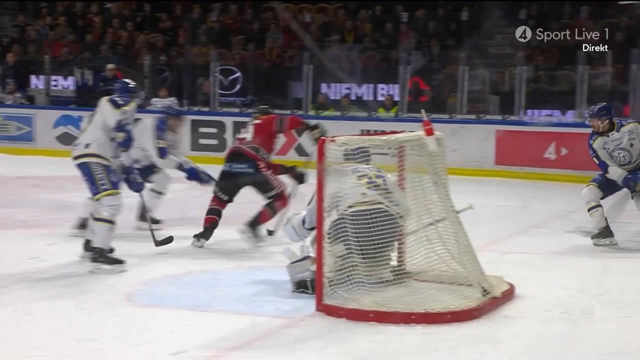 Se det märkliga självmålet av Leksand