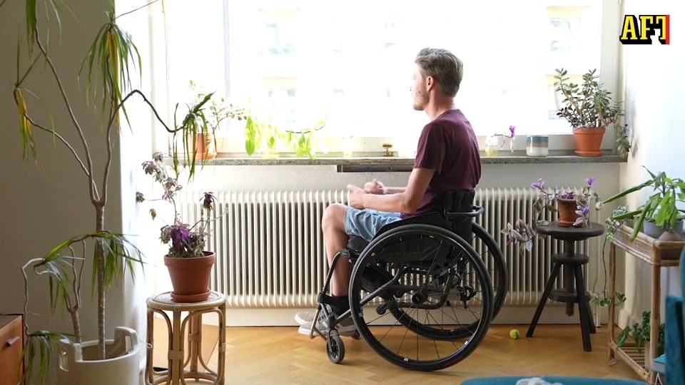 Fästingbettet var nära att kosta Emils liv: &ldquo;Som att jag brutit nacken&rdquo;