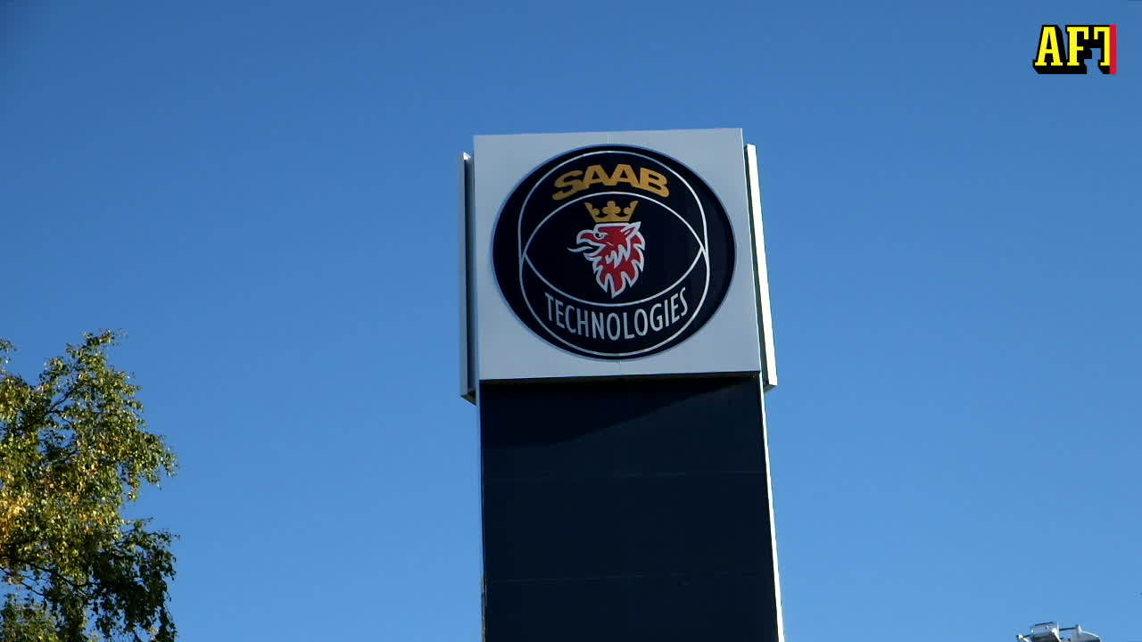 Här hyllar Saab-sponsrade skolan saudiska diktatorn