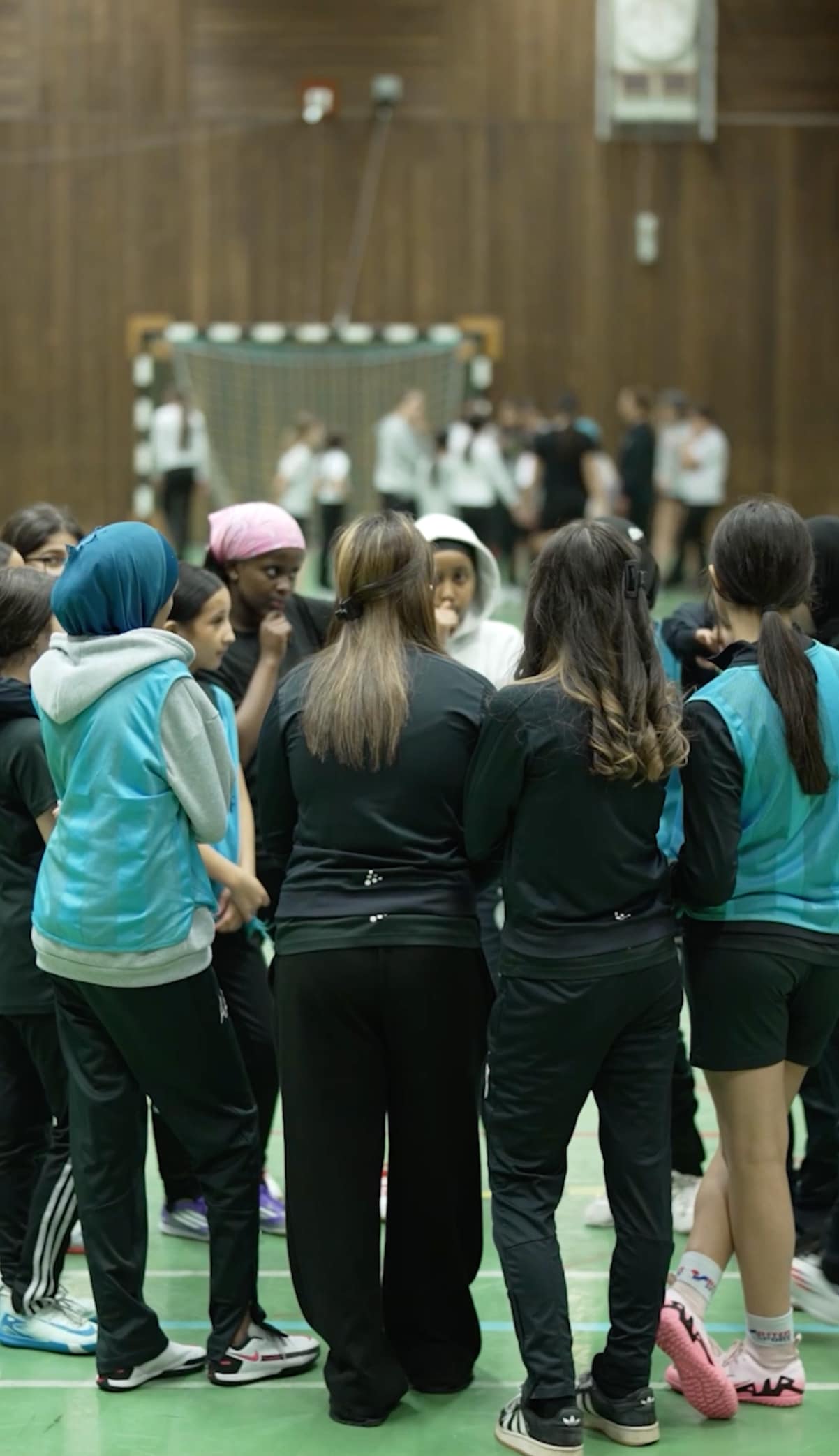 Bollklubben ökar tryggheten: "Prata med dina grannar"