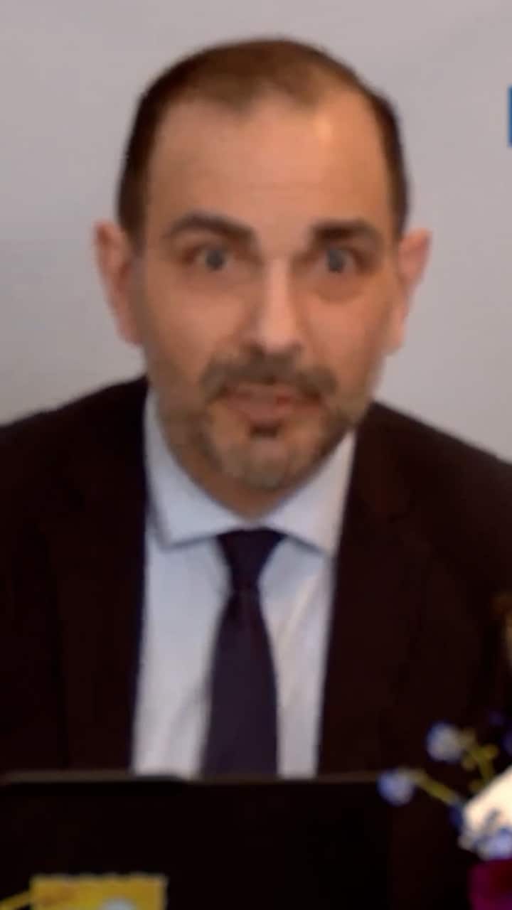 Teknikstrul för L: ”Sitter i en burk”