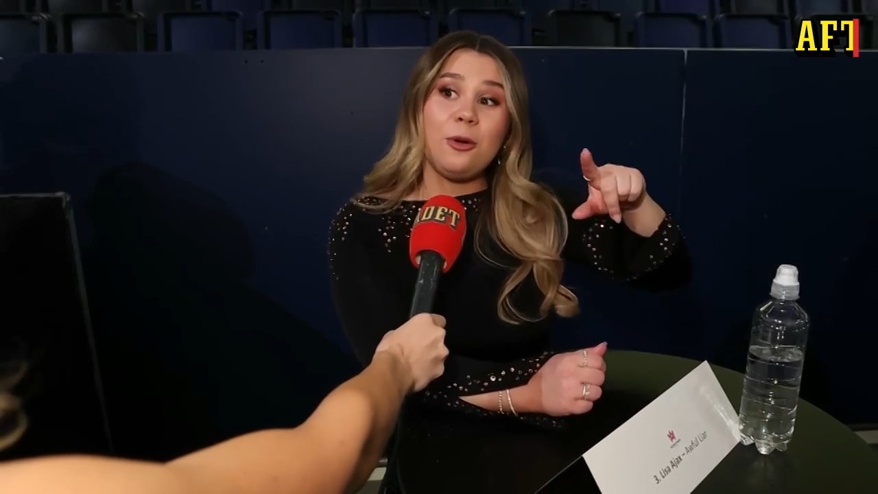 Lisa Ajax om varför hon flydde pressrummet