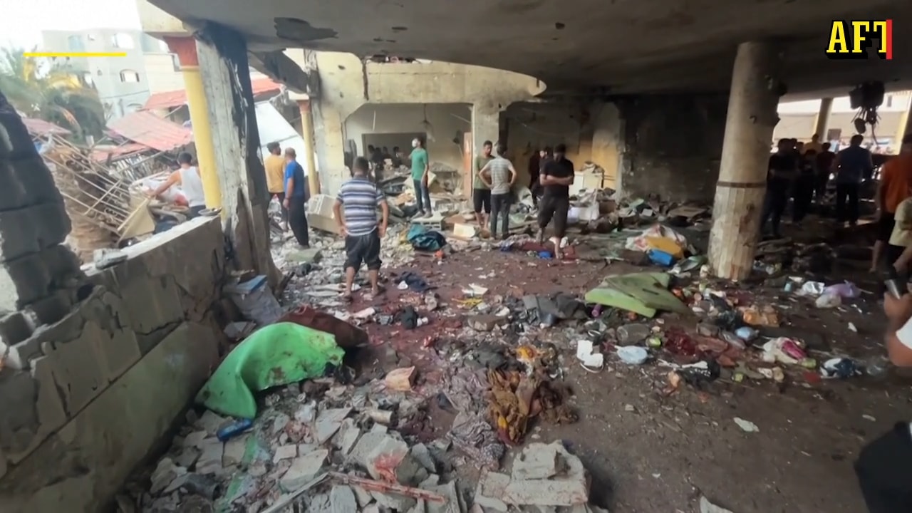 Attack mot skola i Gaza – över 100 döda