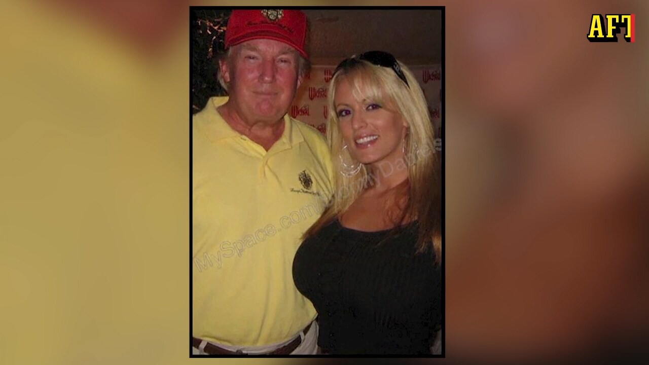 Porrstjärnan som fick Trump åtalad – det här är Stormy Daniels