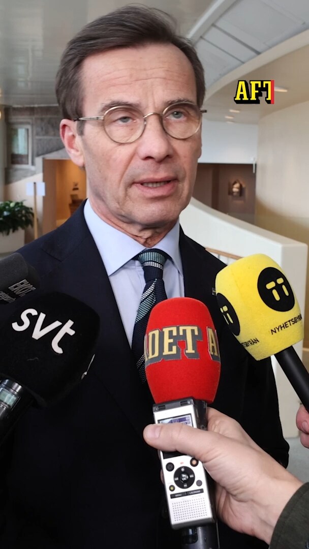 Kristersson om chattläckan: “Recenserar inte USA”