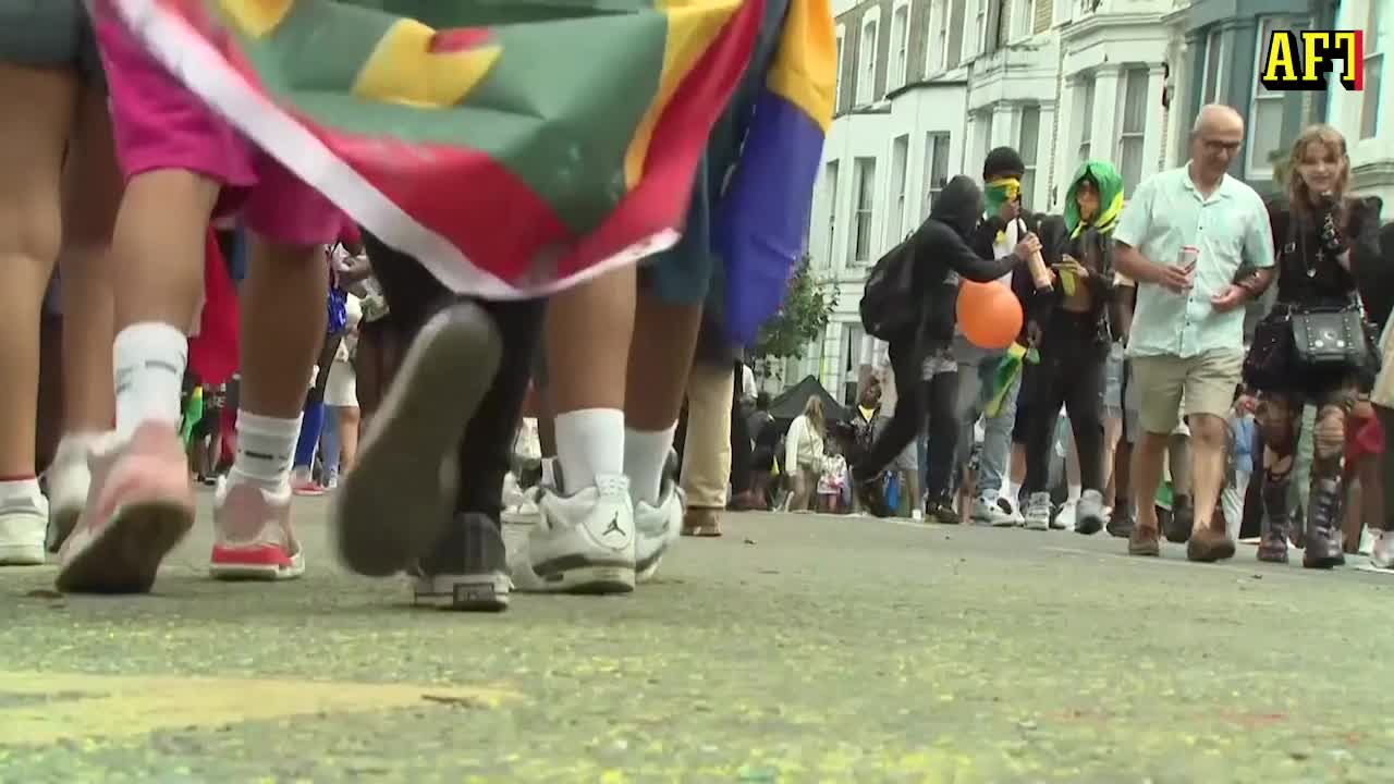 Svensk man livshotande skadad efter knivattack i London