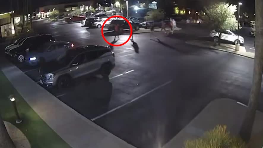 NHL-profilen misshandlas – se övervakningsfilmen