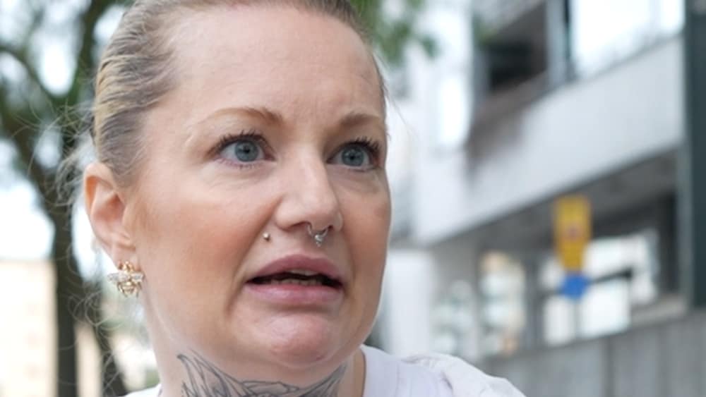 Pl&aring;sterjakt: &rdquo;K&auml;nner sig som en knarkare&rdquo;