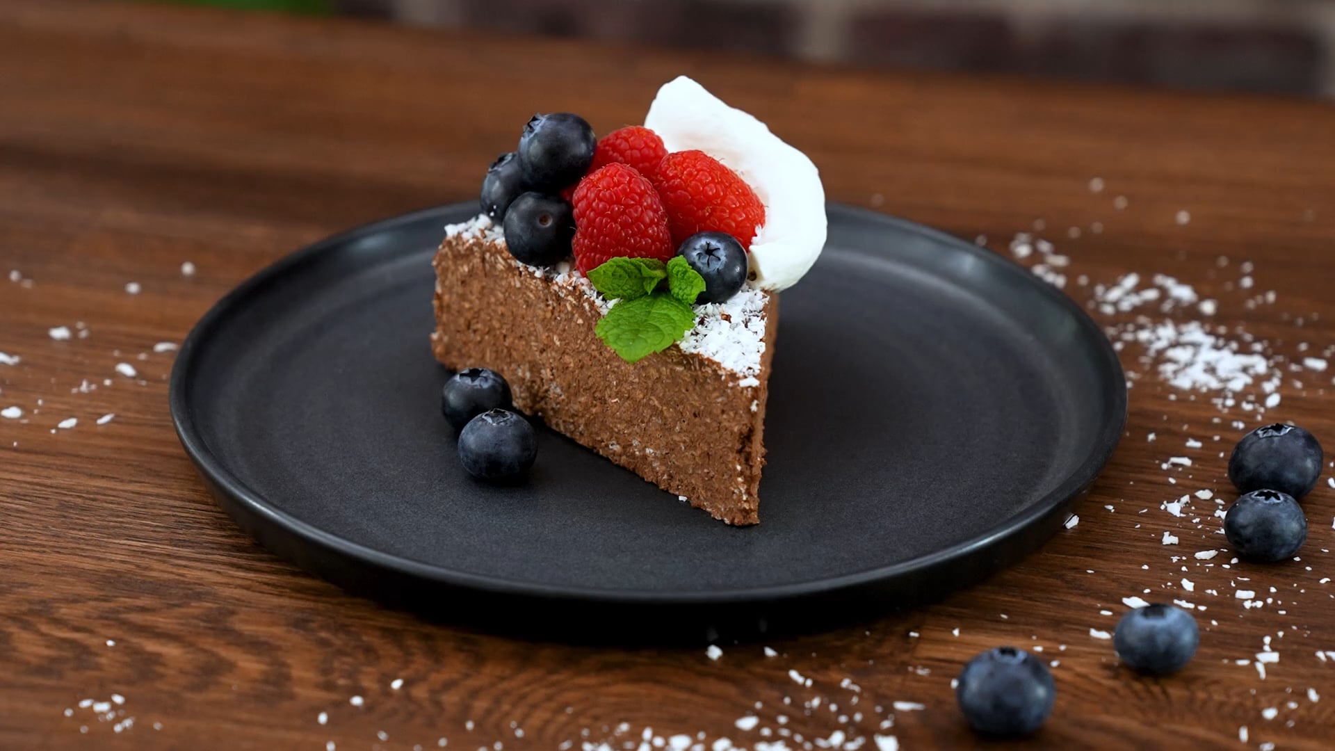 Enkel chokladbollskaka i form