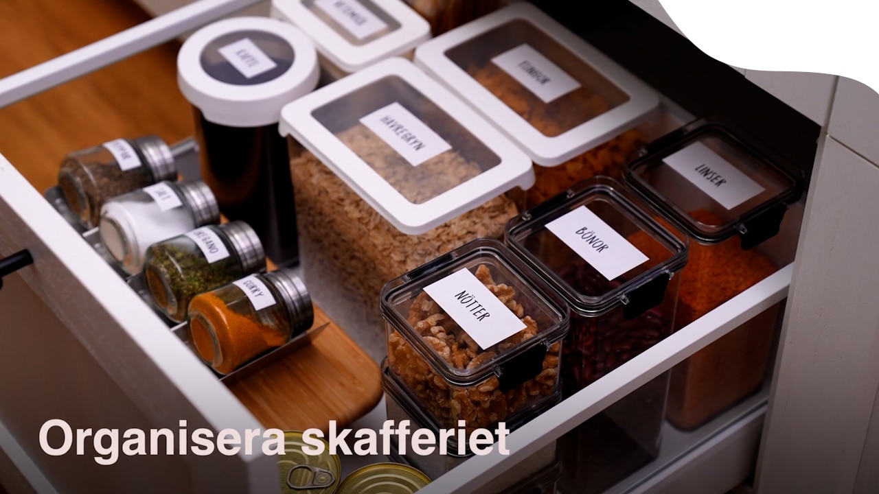Organisera ditt skafferi snyggt och enkelt