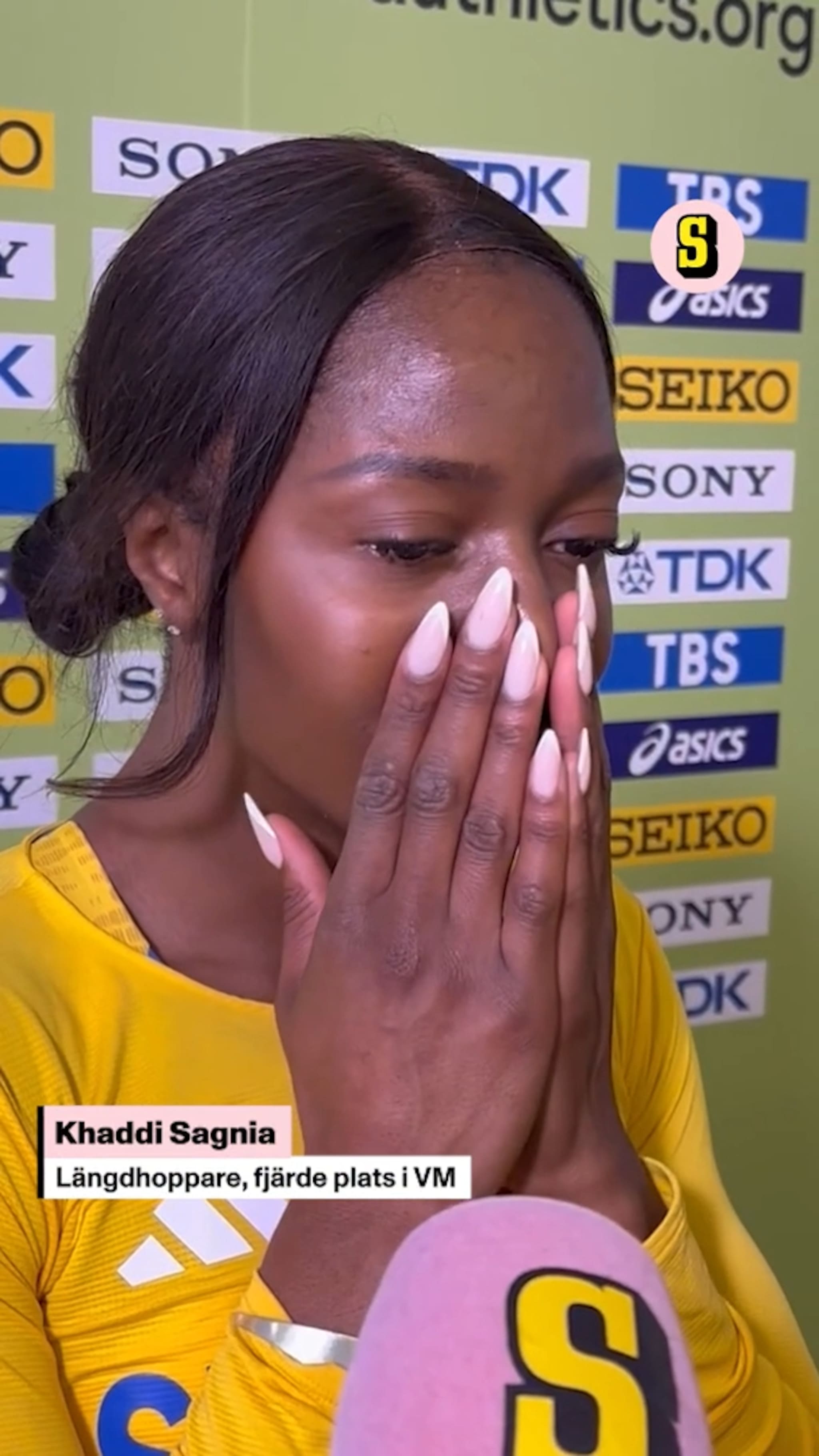 Khaddi i tårar: ”Tror inte människor förstår”