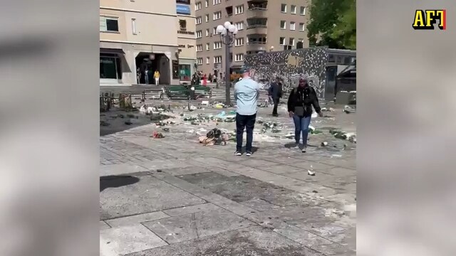 Studentkaos efter utspring på Medborgarplatsen