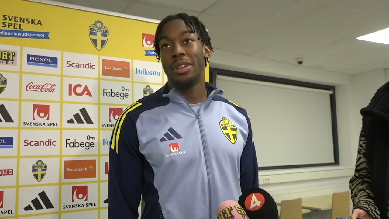 Elanga om Tomassons spelarkarusell: &ldquo;Han är lurig&rdquo;