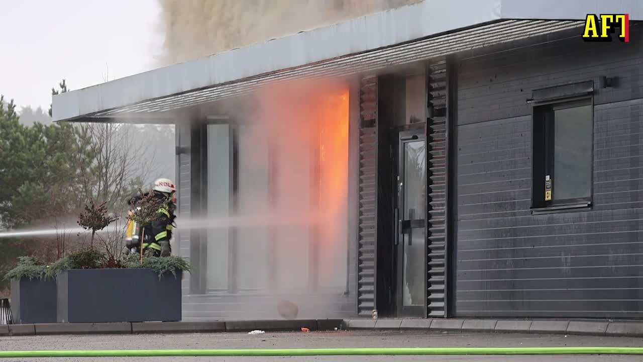 Max brinner i Strömstad