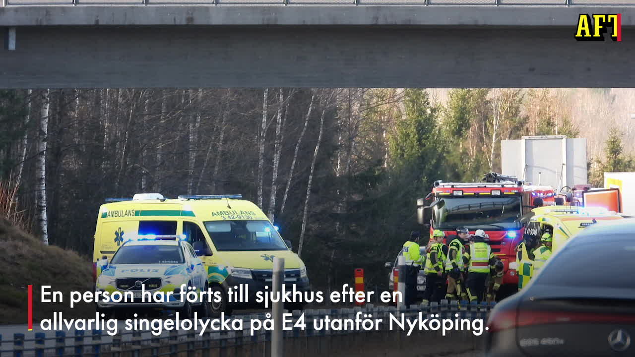 En person till sjukhus efter olycka på E4