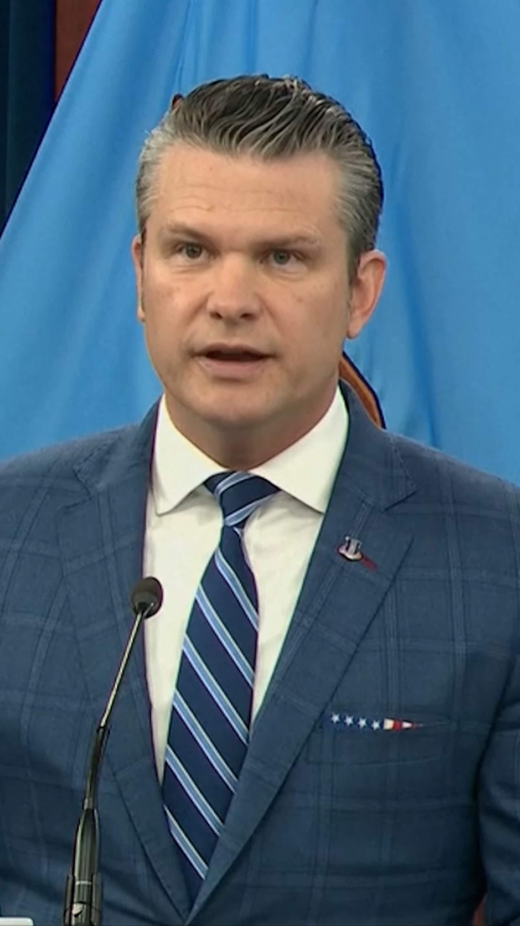 Krigsministern: ”Iran bad om vapenvila”
