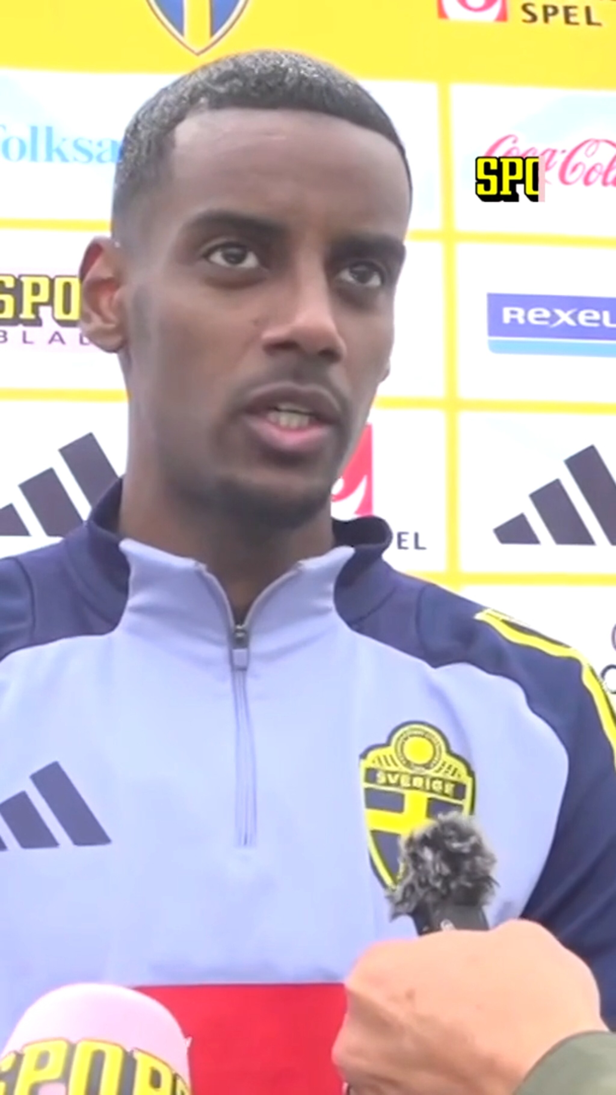 Isak slår ner ryktena: &ldquo;Inga diskussioner&rdquo;