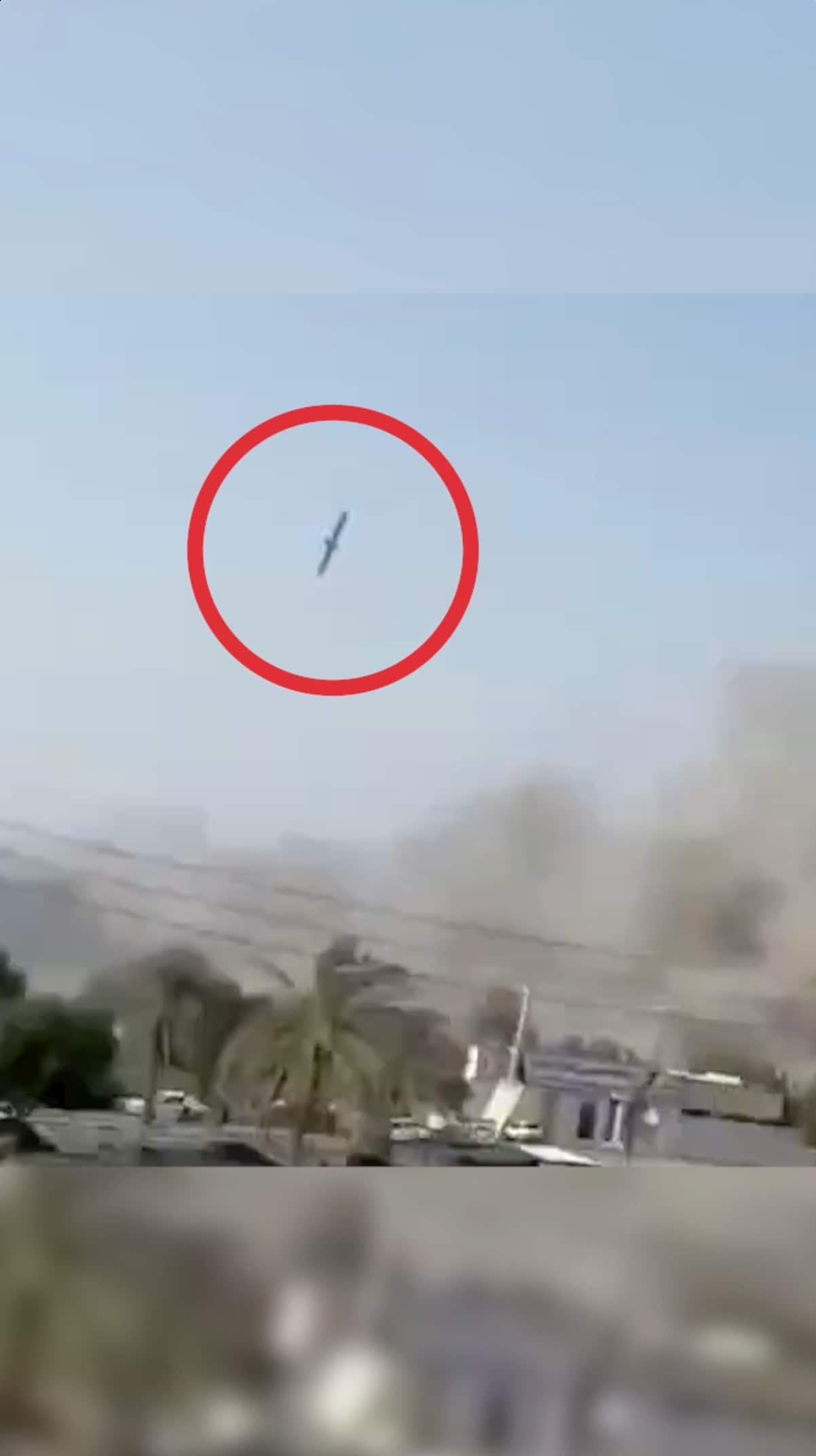 USA-robot slog ner vid flickskolan