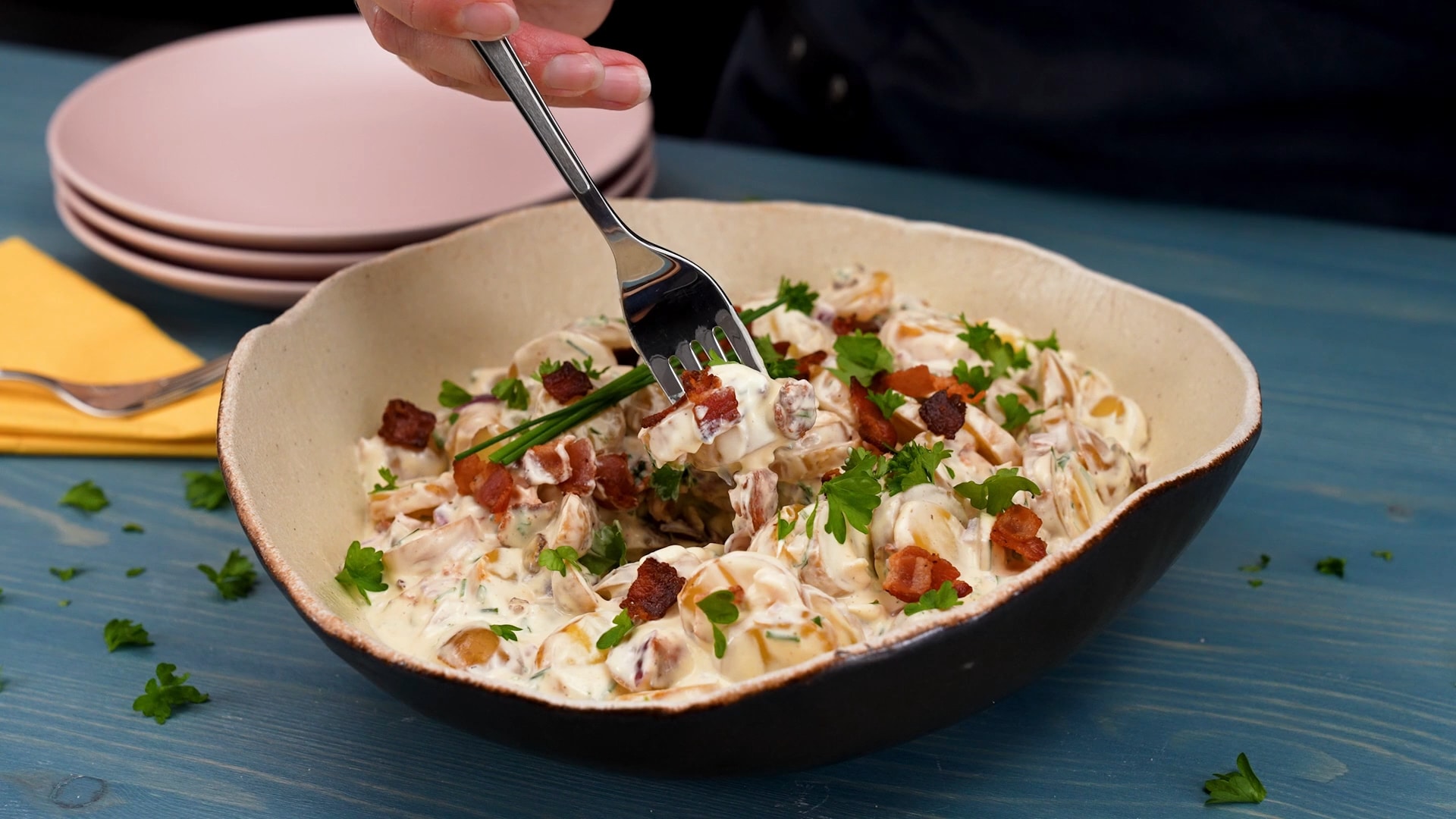 Krämig potatissallad med bacon