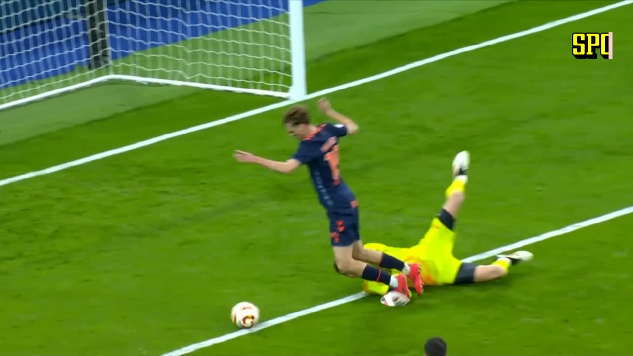 Mbappé med läckert solomål – sekunderna efter Swedberg snuvas på straff