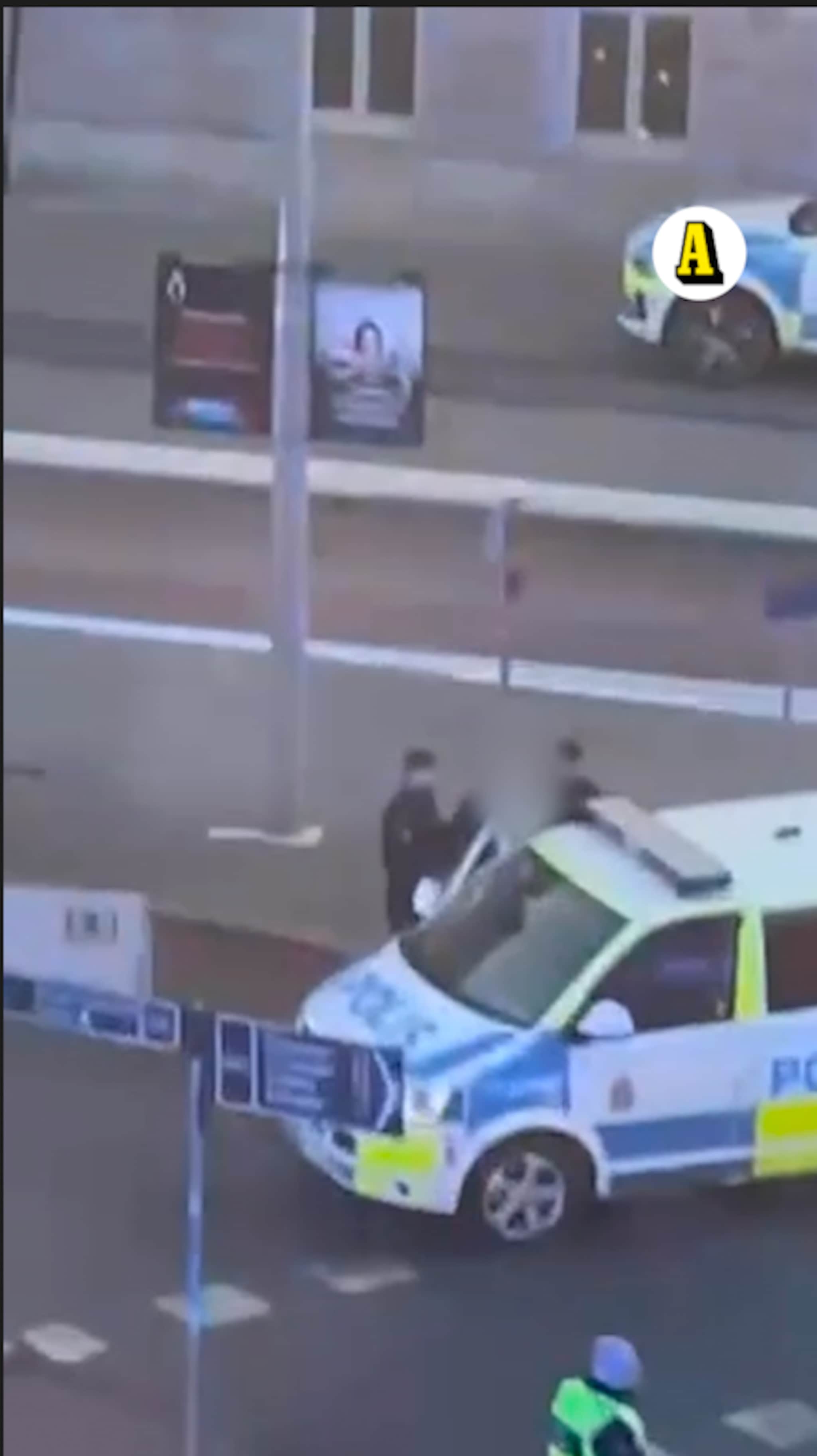 Här grips busschauffören efter olyckan