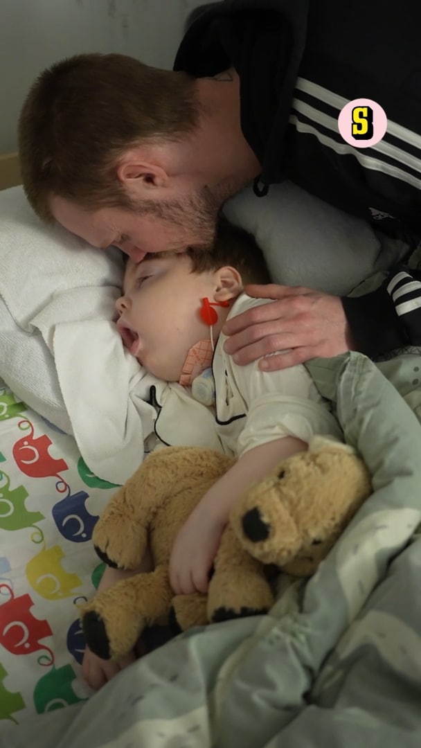 Sonen var död i 29 minuter – vård dygnet runt