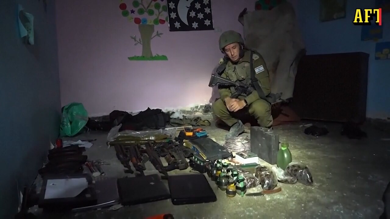 Israel: "Misstänker att gisslan hölls här"