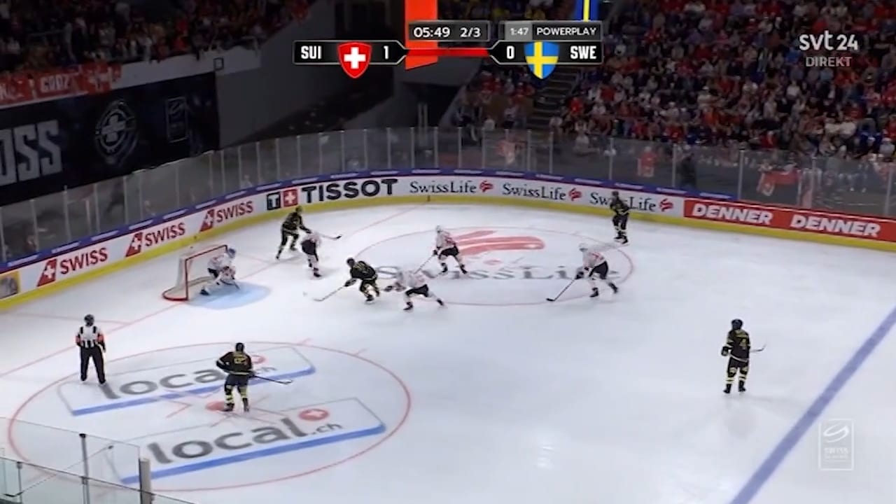 222 minuter utan mål – då lossnade det för Tre Kronor mot Schweiz