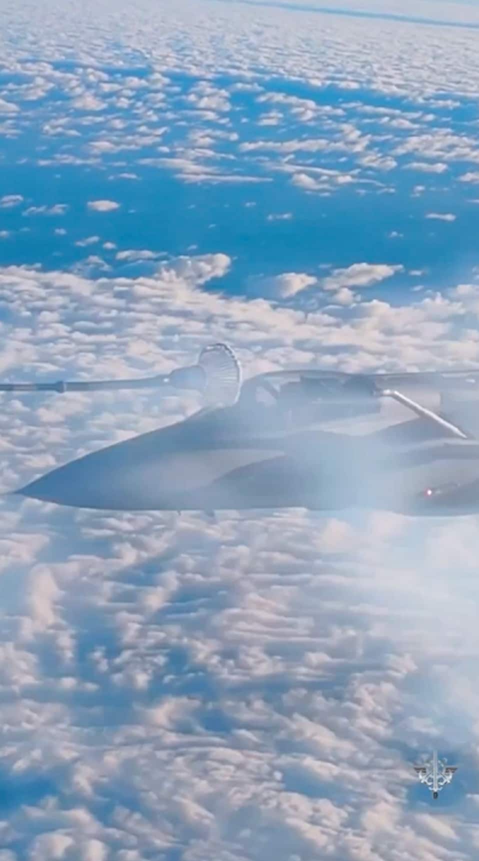 JAS 39 Gripen tankar i luften under Nato-insats