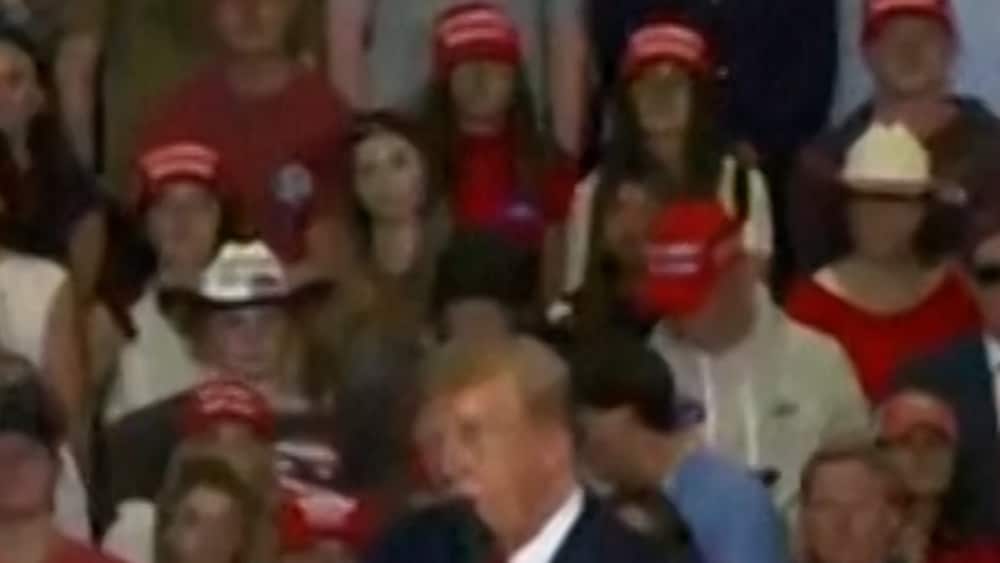 Trumps l&auml;te &ndash; ljudeffekt?