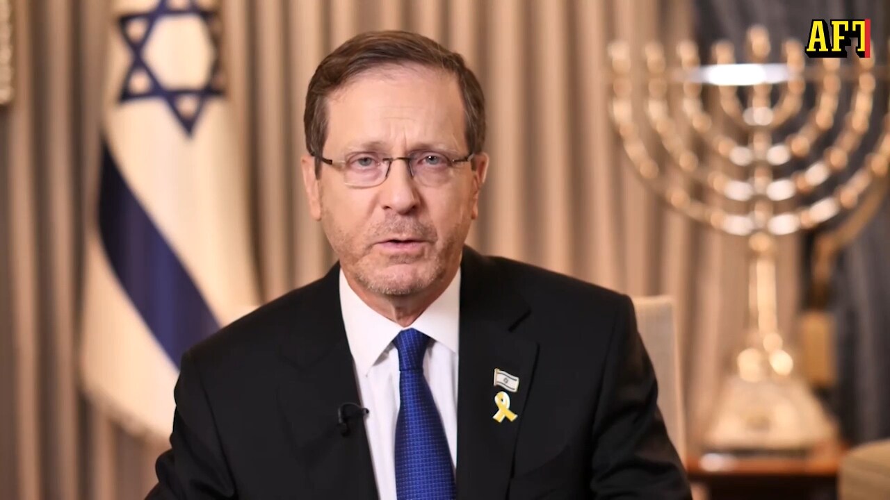 Israels president: ”Förnekar all koppling”