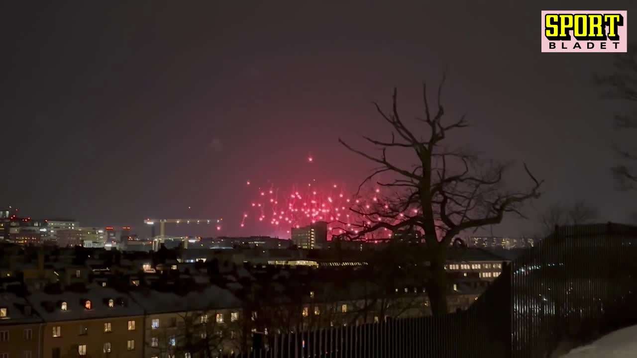 Se när himlen lyste upp över Stockholm när AIK hade sin premiärträning