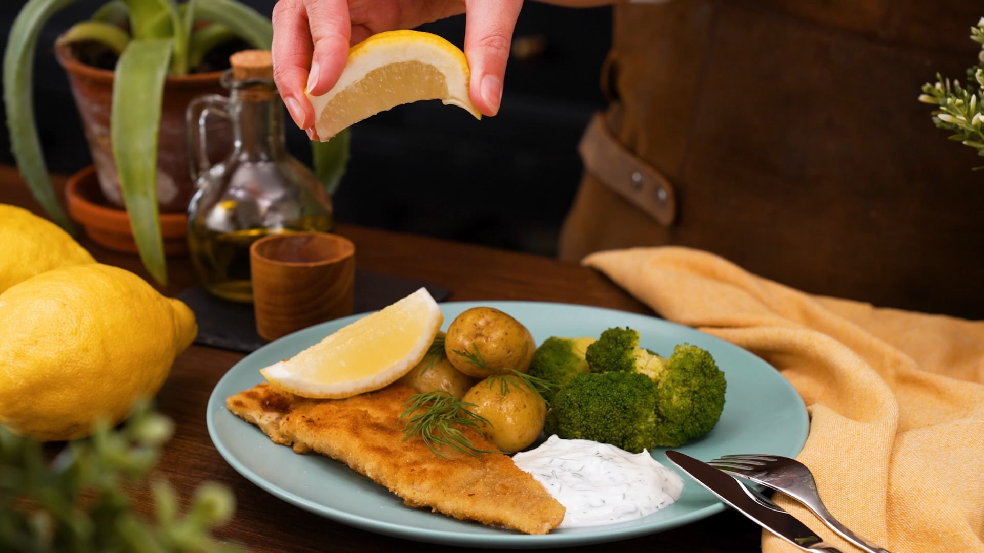 Panerad  torsk – så blir den riktigt frasig