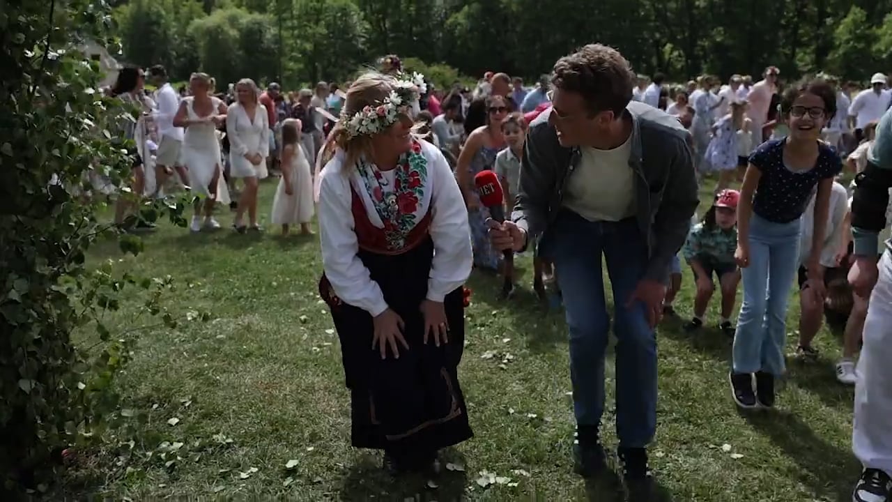 Stekheta midsommarfirandet: ”Jag tog med potatis”