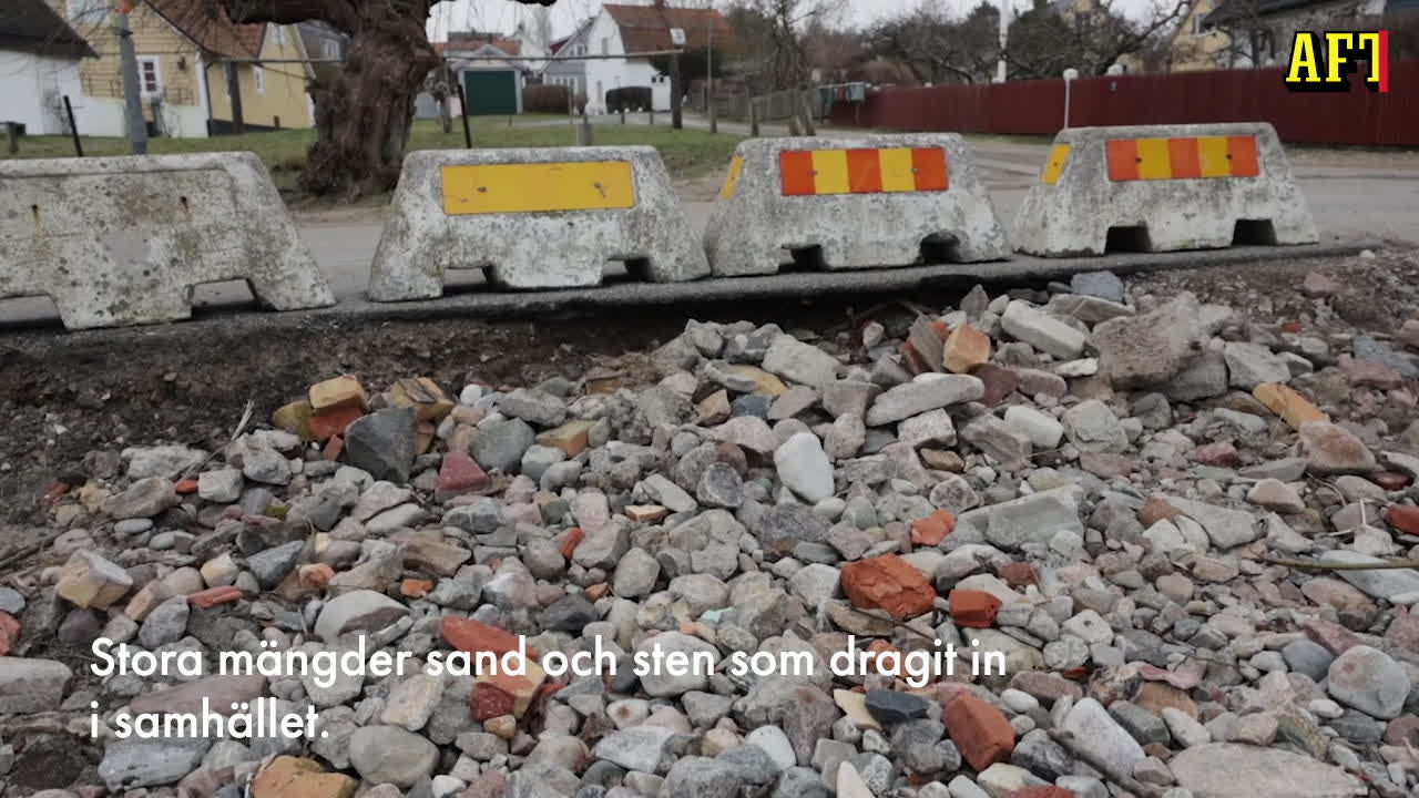 Boende efter stormen: ”Vågorna slog upp mot husen”