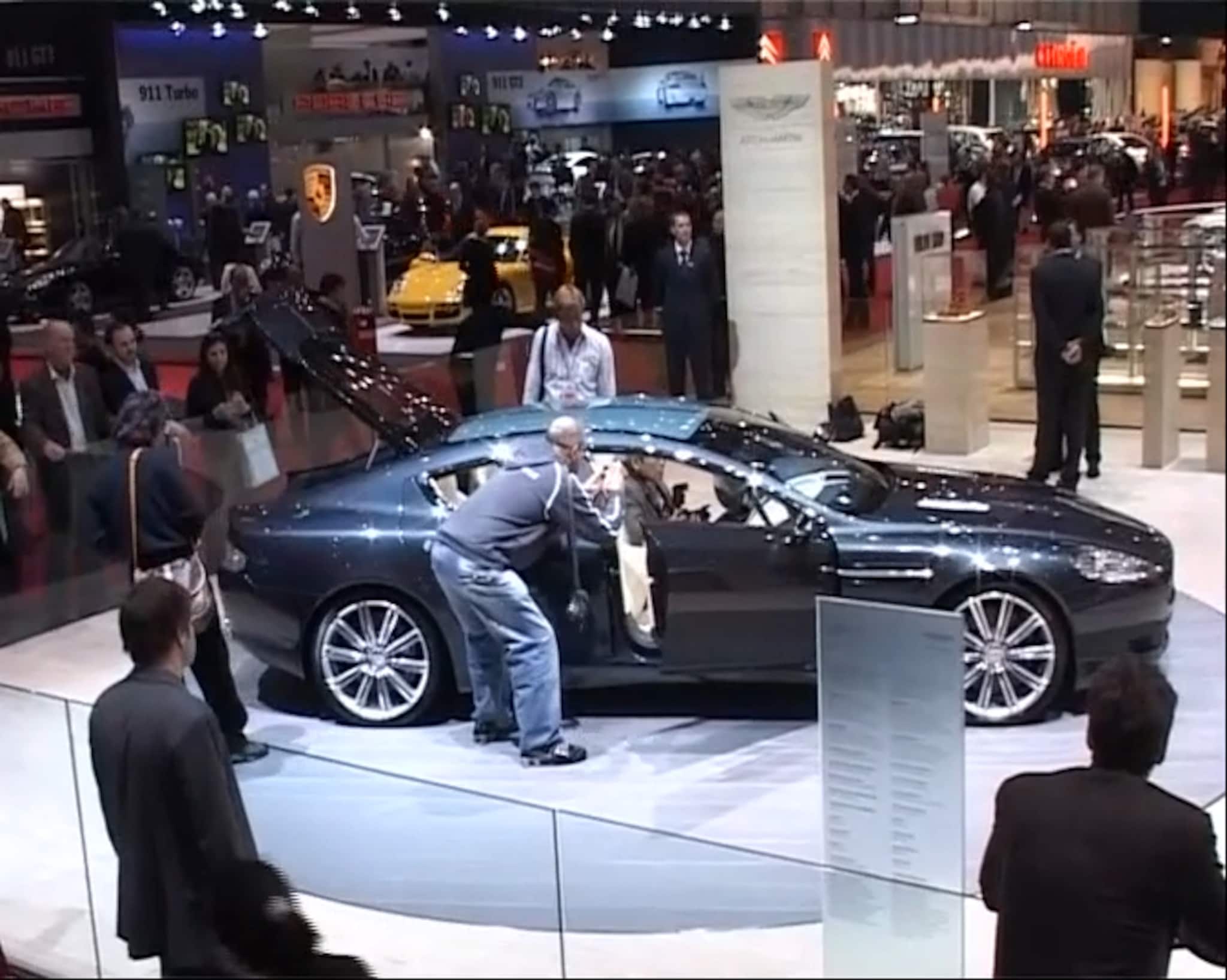 Aston Martin med venner