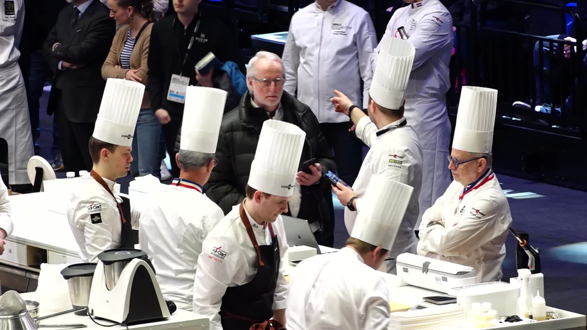 Masse folk på Bocuse d’Or