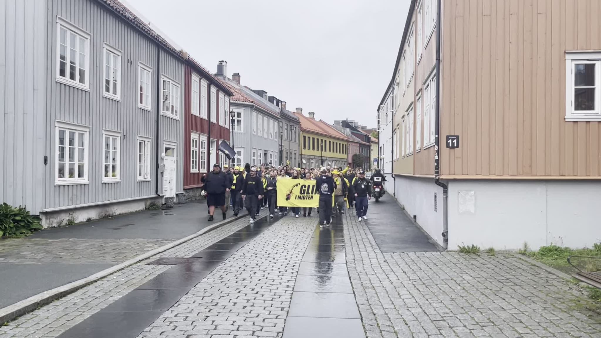 Her er Glimt-fansen på vei til Lerkendal