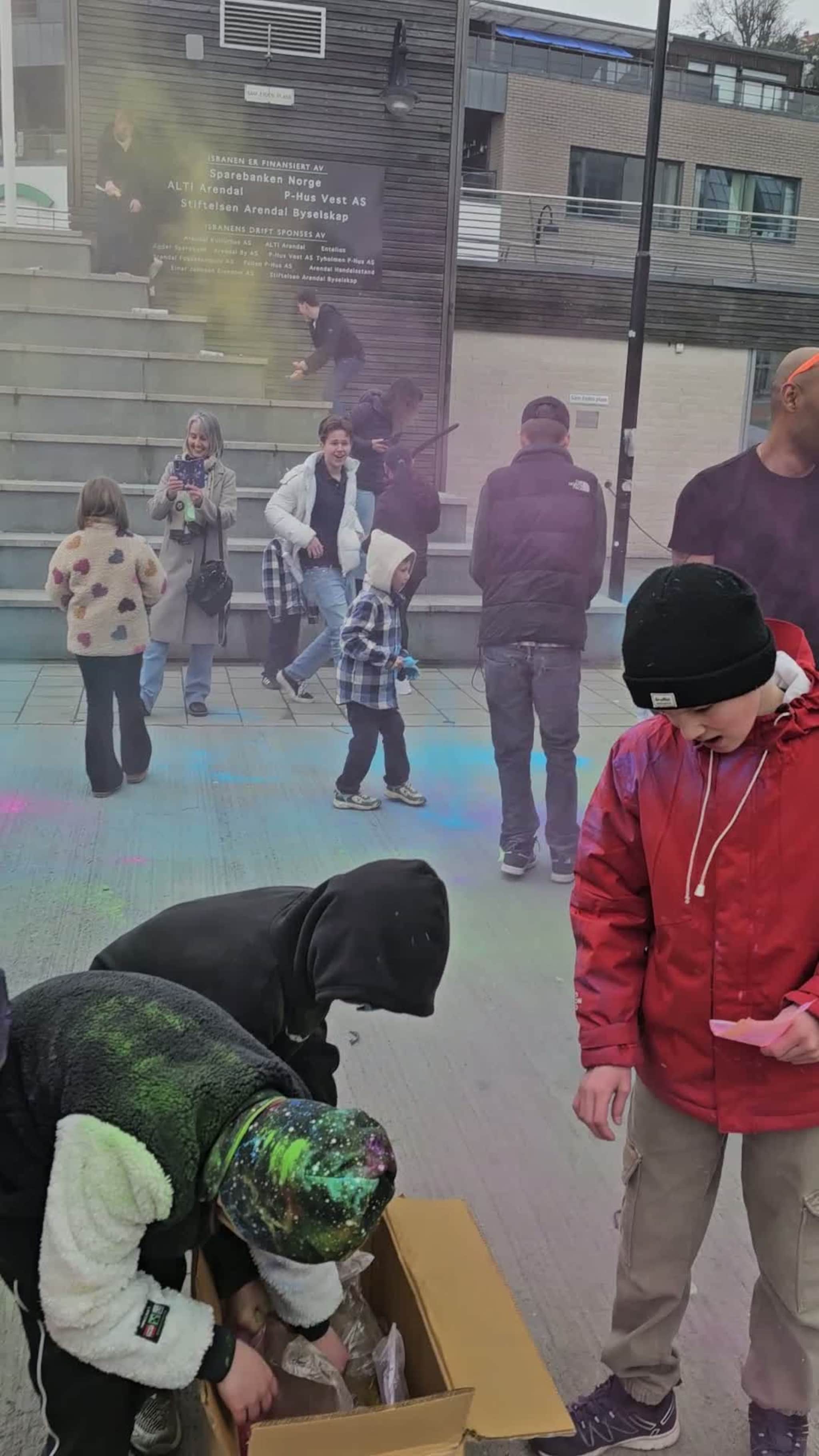 Laget fargefest i Arendal 