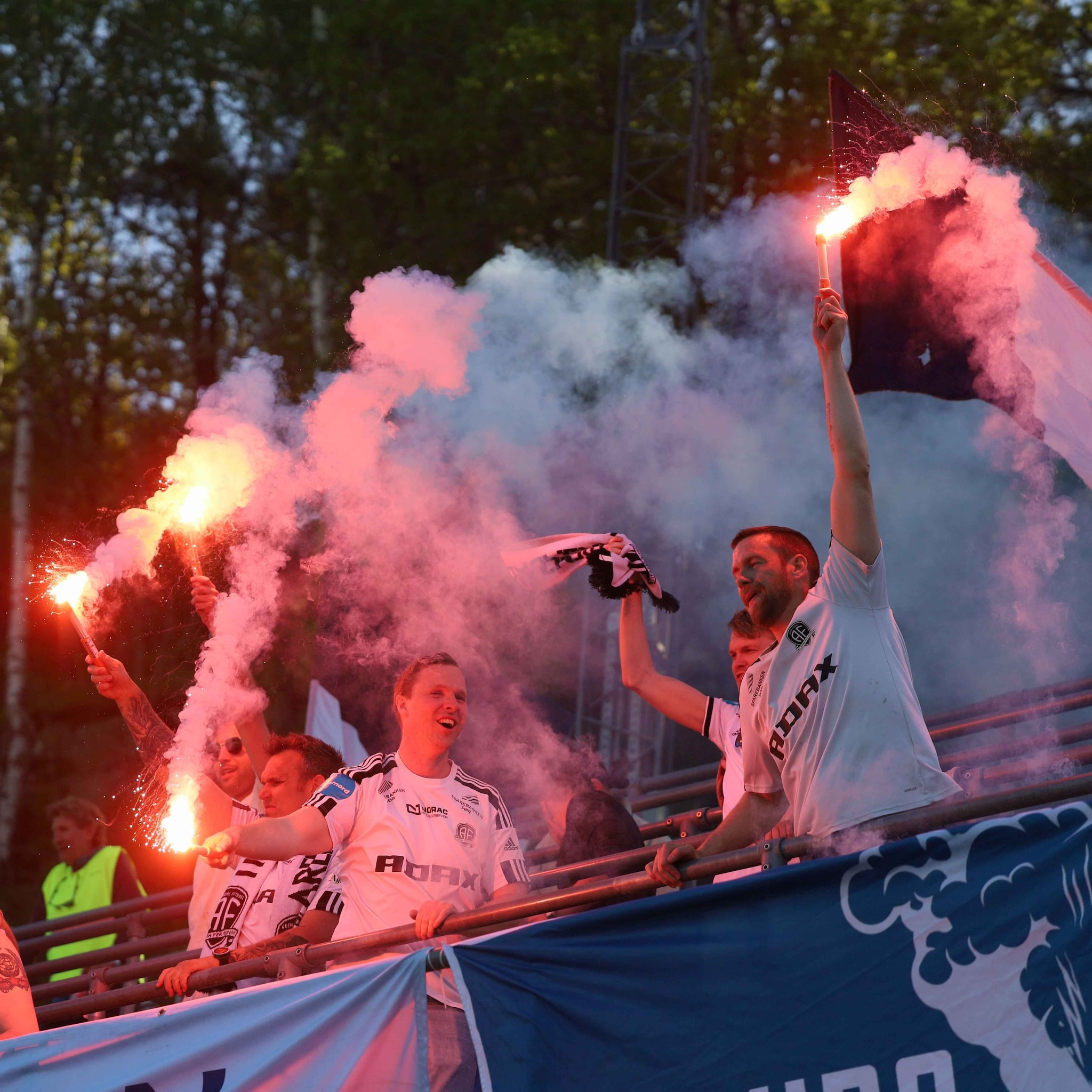 – Det virker som tanken er tom!