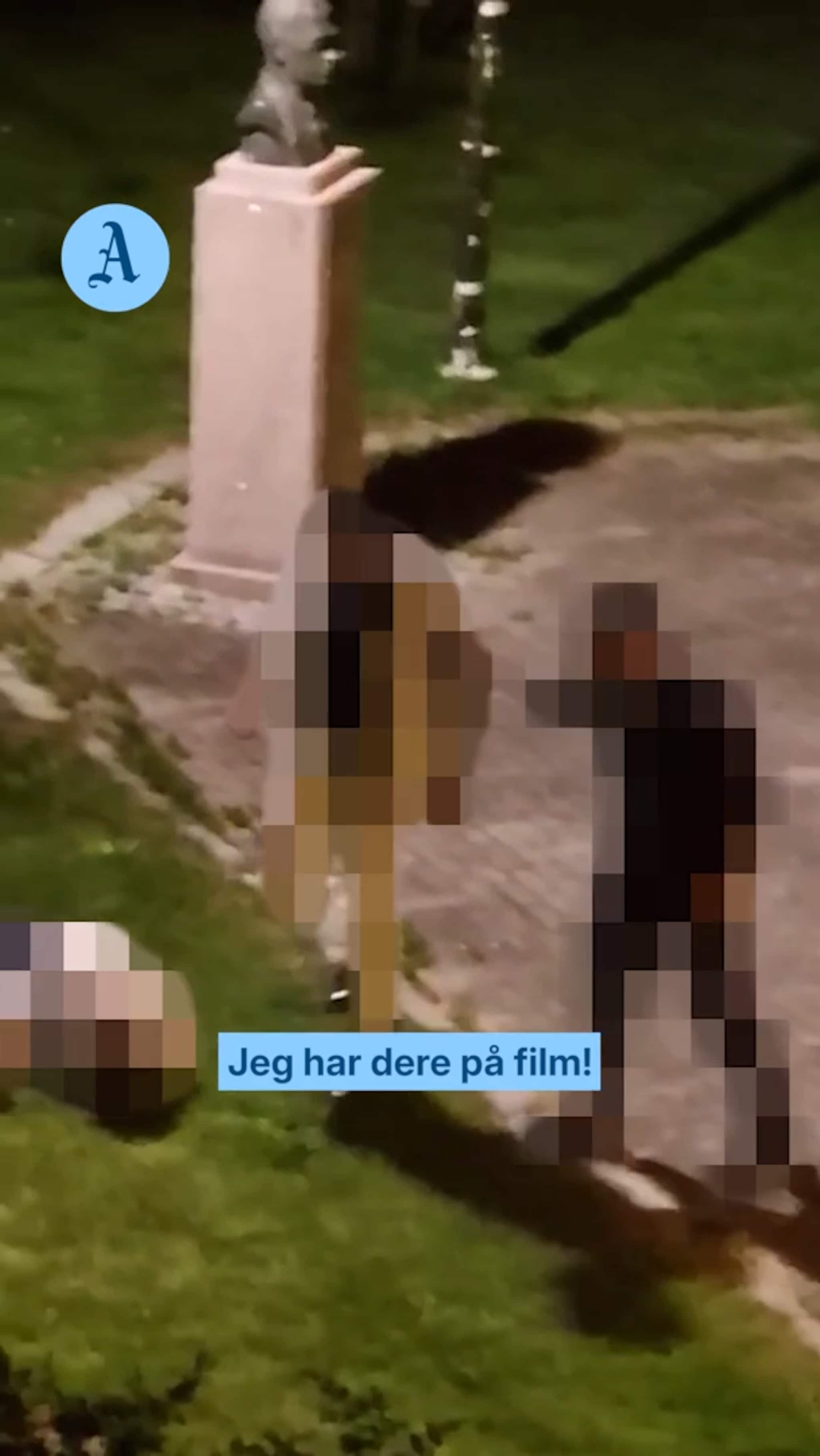 Sparket mens han lå nede