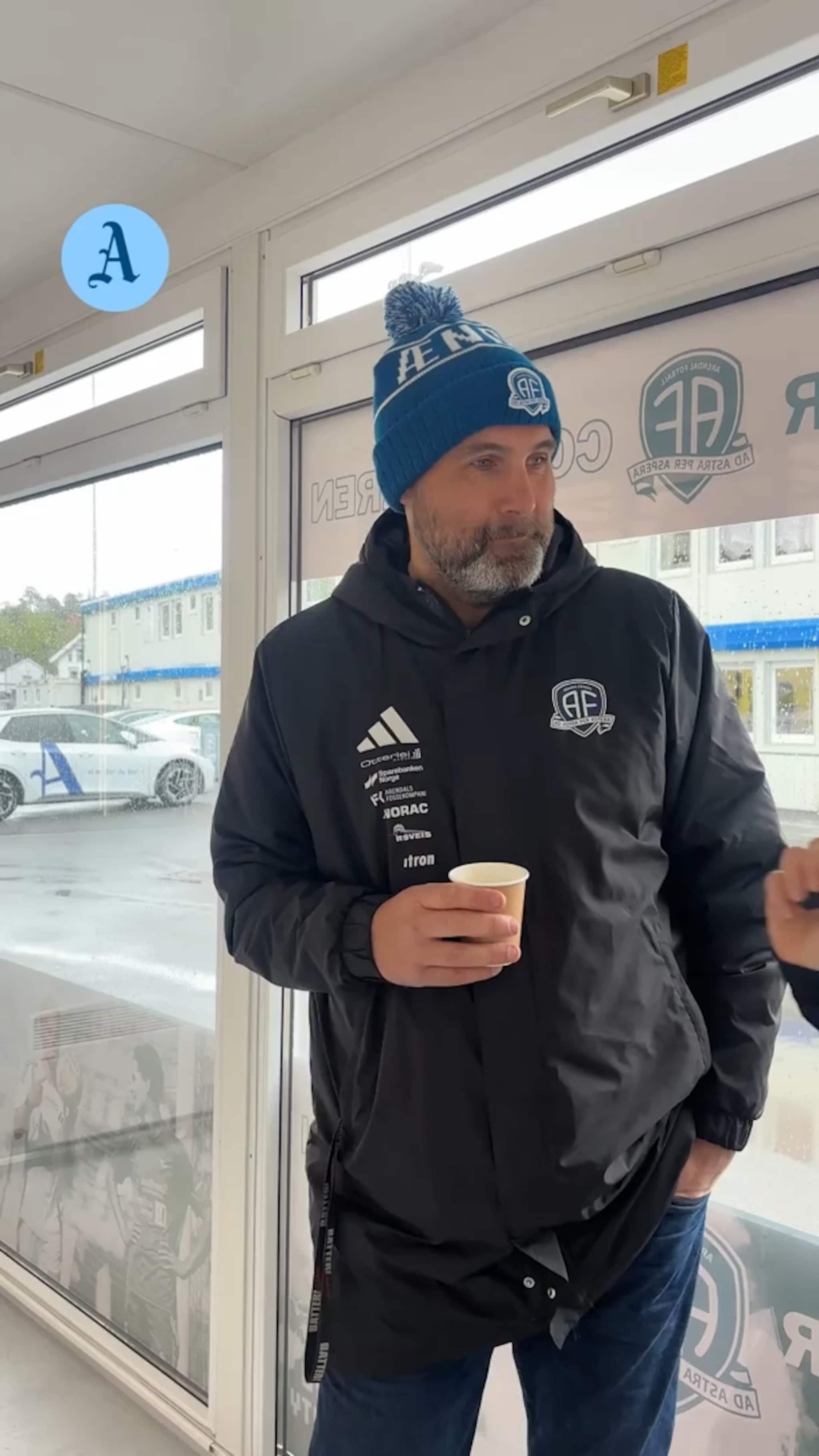 – Selger dere svette sokker?