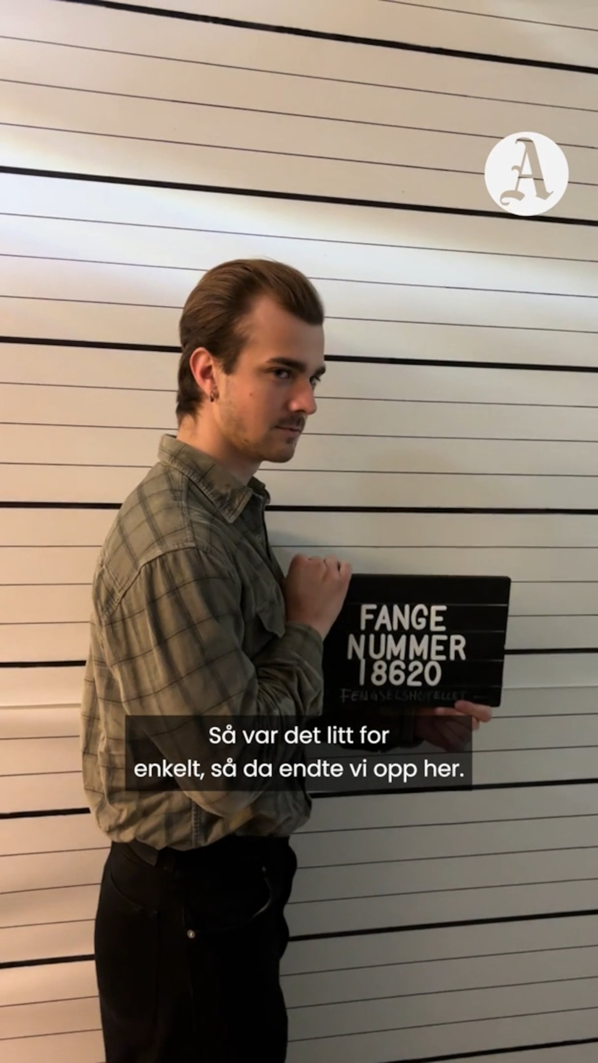 Satt seg selv på glattcelle