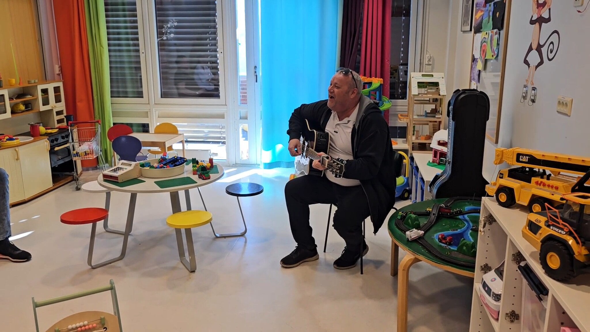 Minikonsert med Johnnyboy